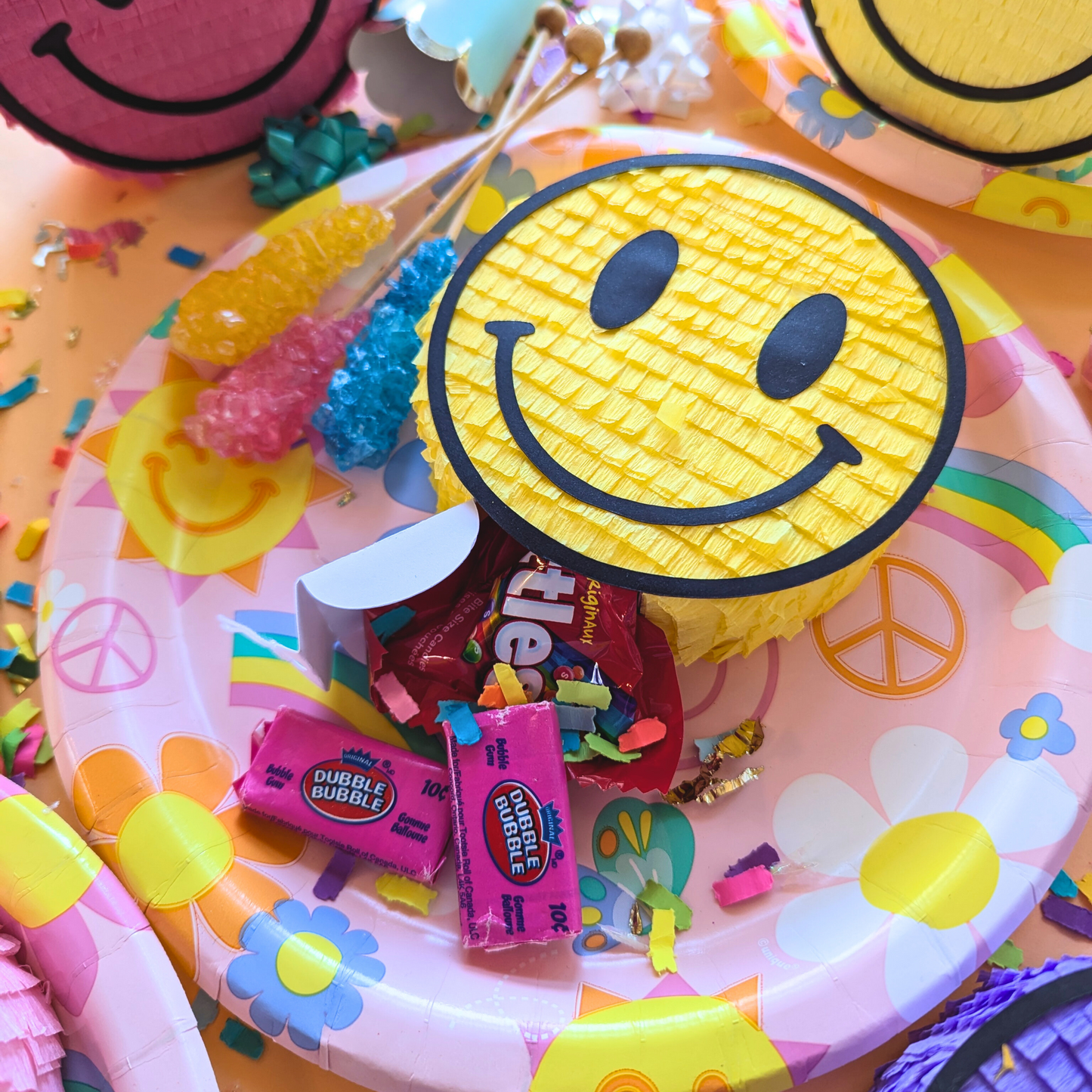 Smiley Face Mini Piñata Party Favor