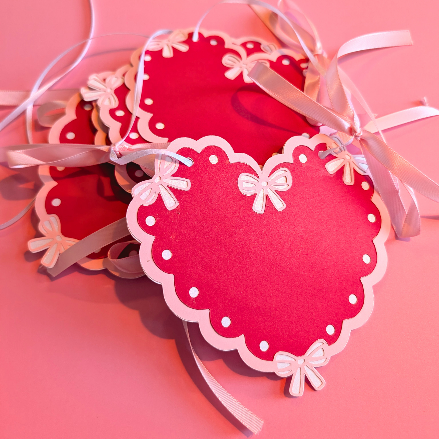 Banner de corazones y lazos para San Valentín de Coquette