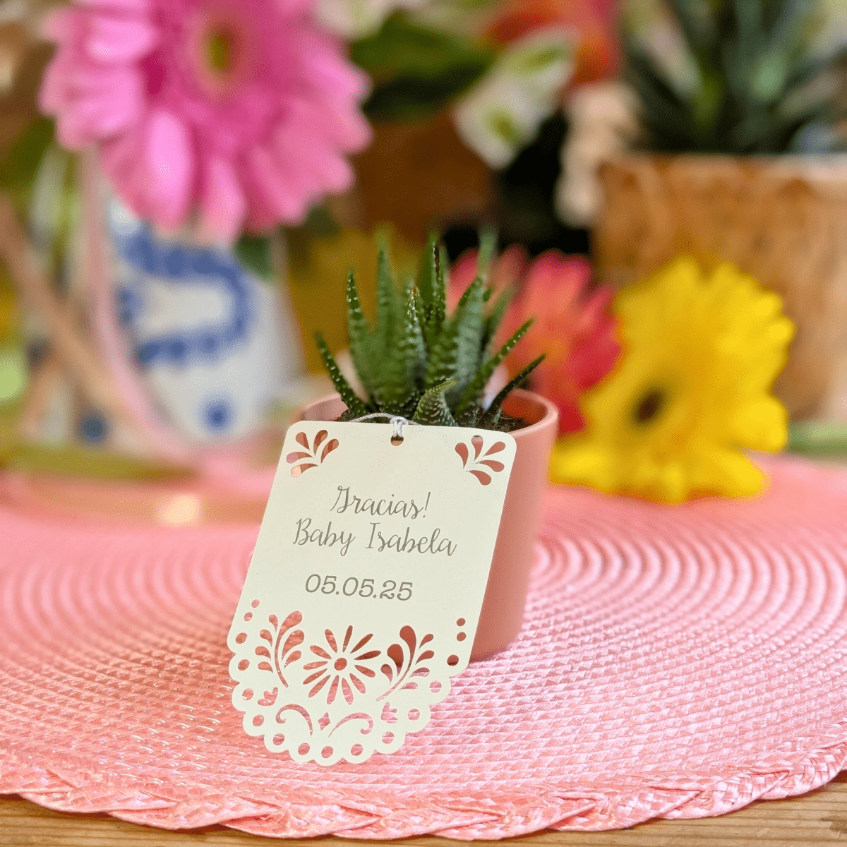 Personalized Cielito Lindo favor tags with custom colors