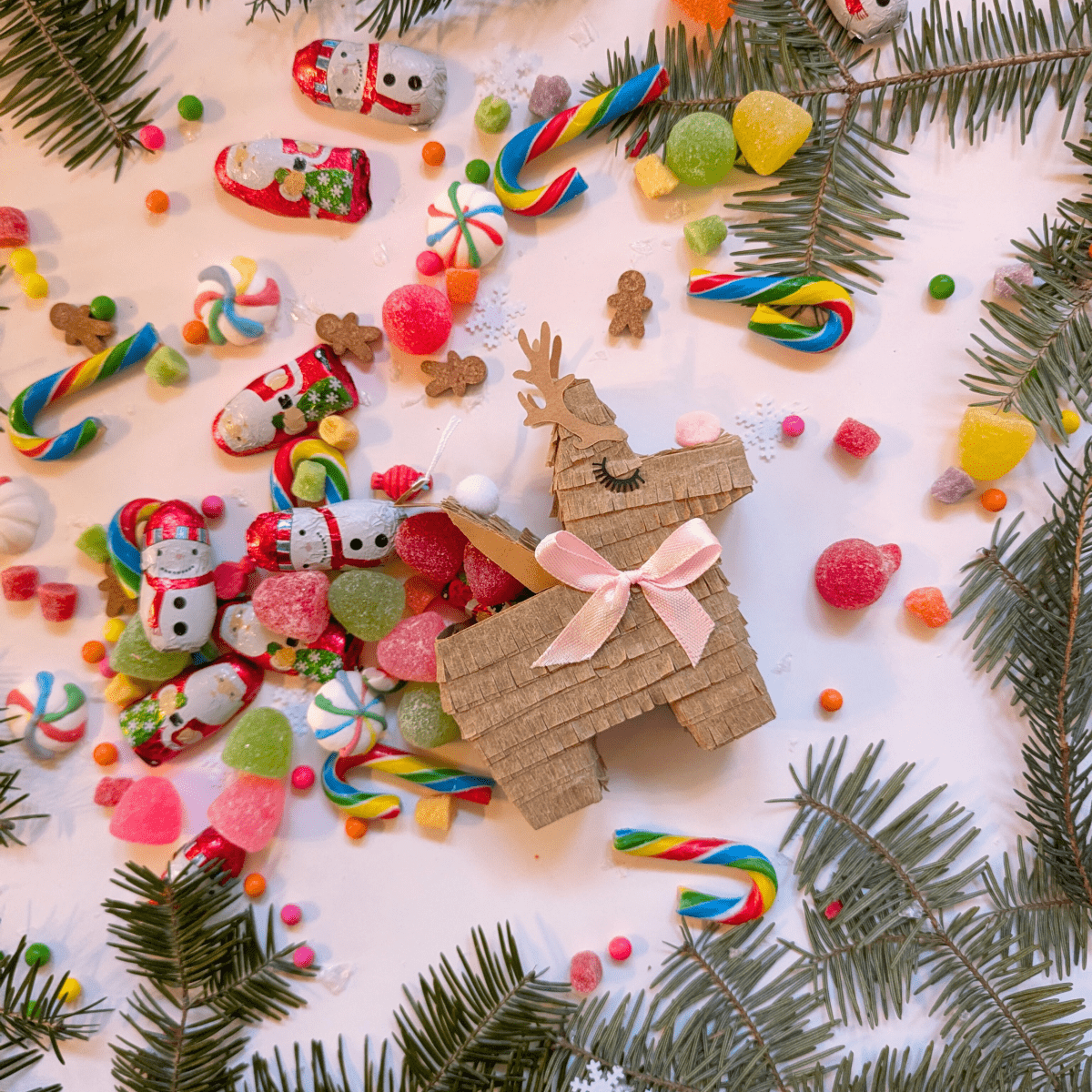 Reindeer Mini Piñata Treat Boxes - Set of 3 - Lula Flora